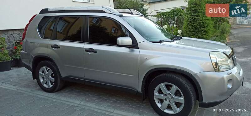 Позашляховик / Кросовер Nissan X-Trail 2008 в Золочеві