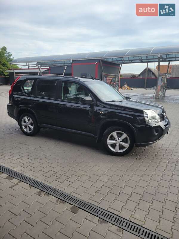 Внедорожник / Кроссовер Nissan X-Trail 2008 в Полонном