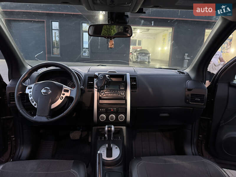 Внедорожник / Кроссовер Nissan X-Trail 2010 в Лозовой