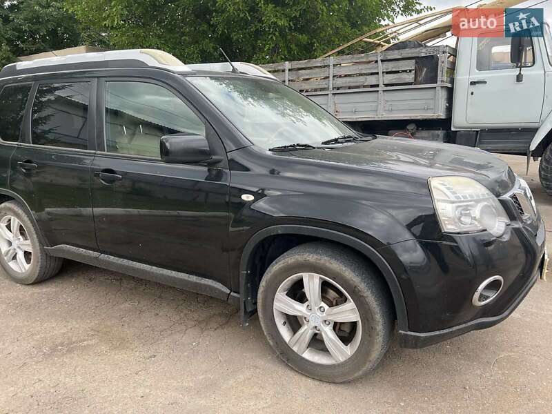 Позашляховик / Кросовер Nissan X-Trail 2010 в Тернополі