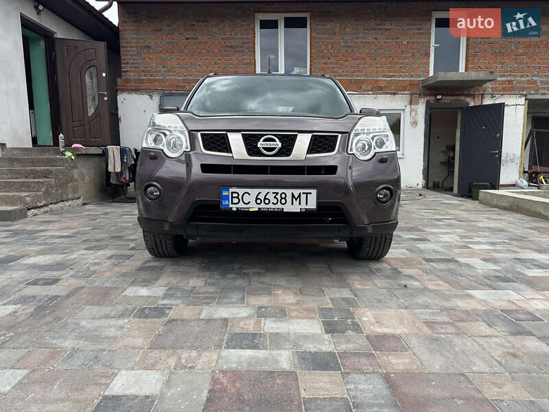 Nissan X-Trail 2012
