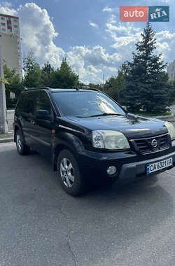 Внедорожник / Кроссовер Nissan X-Trail 2003 в Киеве