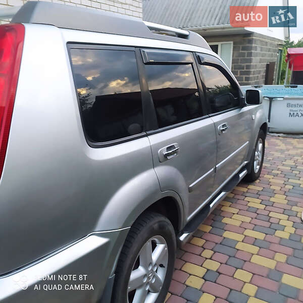 Позашляховик / Кросовер Nissan X-Trail 2006 в Черкасах