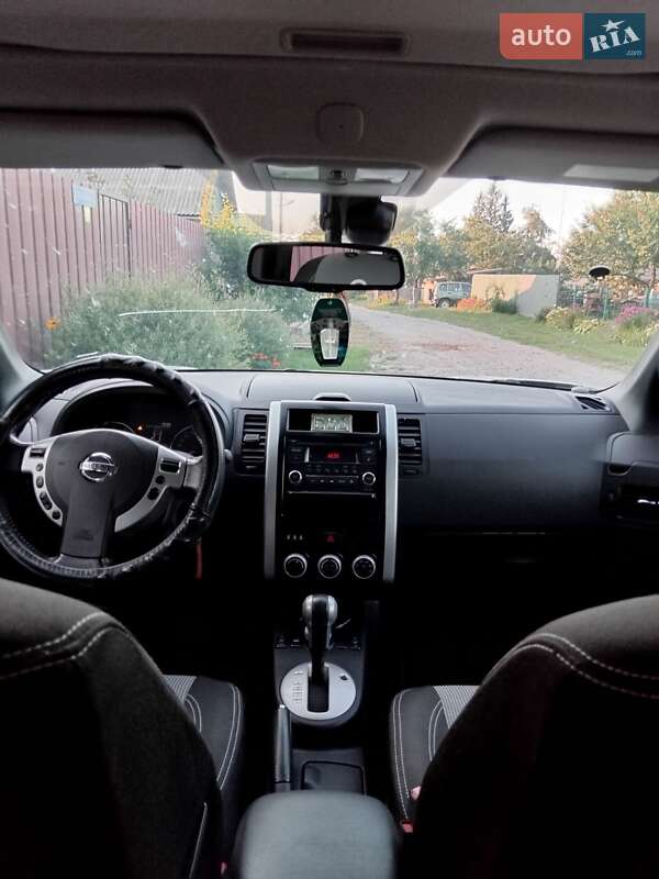 Внедорожник / Кроссовер Nissan X-Trail 2013 в Чернигове фото 4 Внедорожник / Кроссовер Nissan X-Trail 2013 в Чернигове