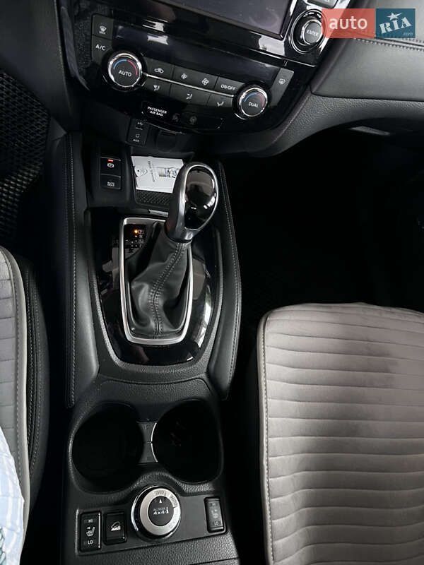 Позашляховик / Кросовер Nissan X-Trail 2019 в Запоріжжі