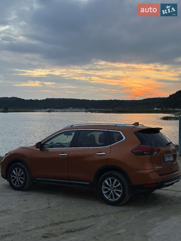 Позашляховик / Кросовер Nissan X-Trail 2018 в Львові