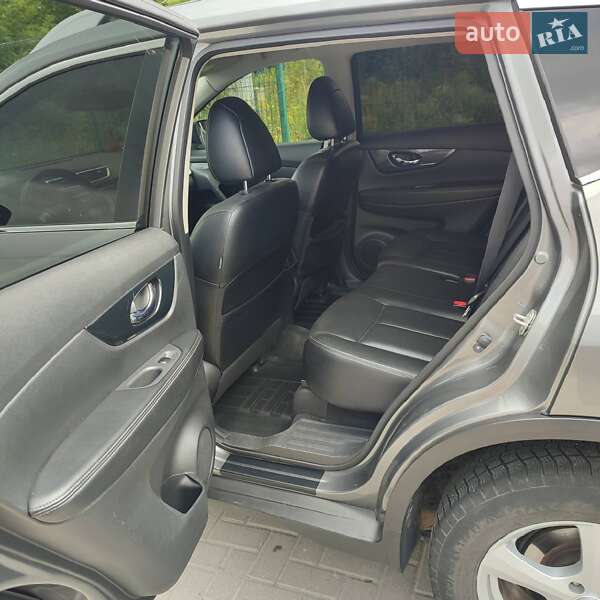 Позашляховик / Кросовер Nissan X-Trail 2015 в Житомирі фото 9 Позашляховик / Кросовер Nissan X-Trail 2015 в Житомирі