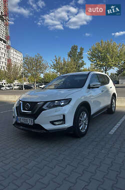Внедорожник / Кроссовер Nissan X-Trail 2018 в Днепре
