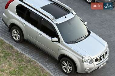 Внедорожник / Кроссовер Nissan X-Trail 2014 в Киеве