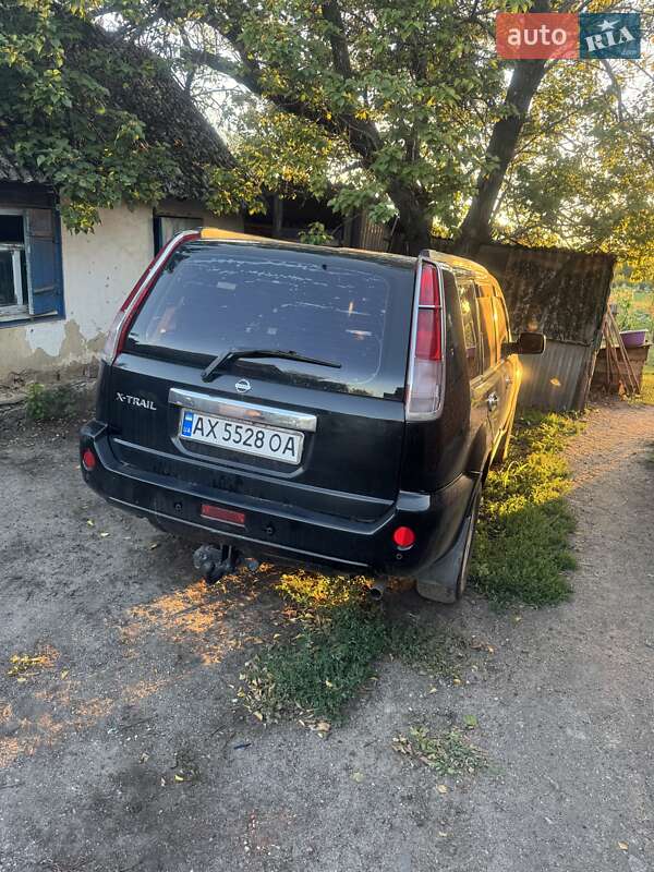 Позашляховик / Кросовер Nissan X-Trail 2004 в Балаклії