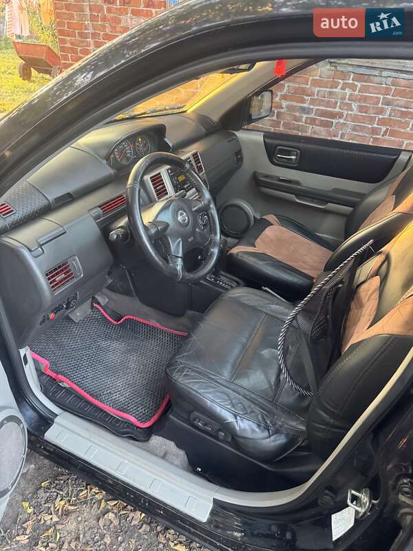 Позашляховик / Кросовер Nissan X-Trail 2004 в Балаклії