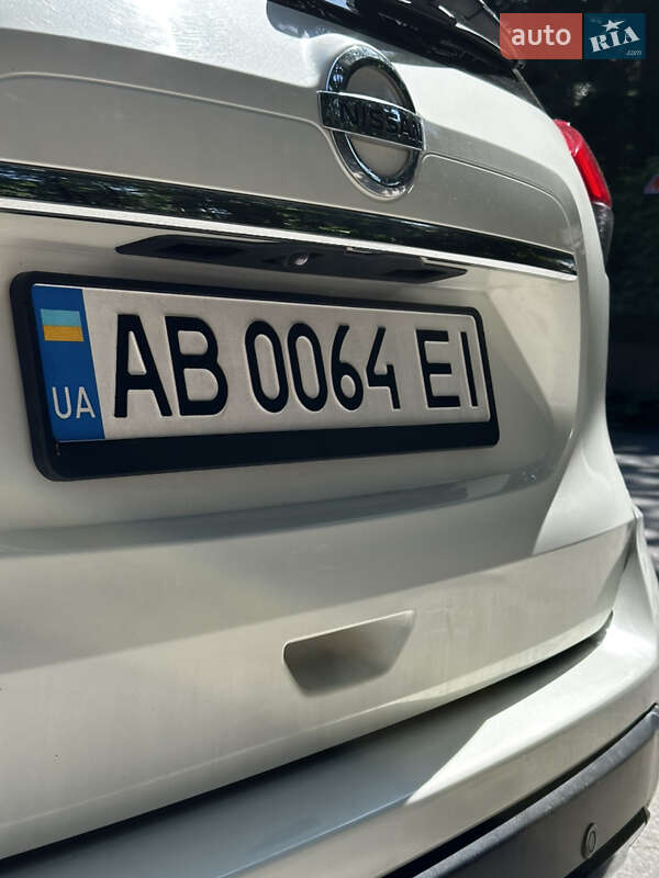 Внедорожник / Кроссовер Nissan X-Trail 2017 в Киеве