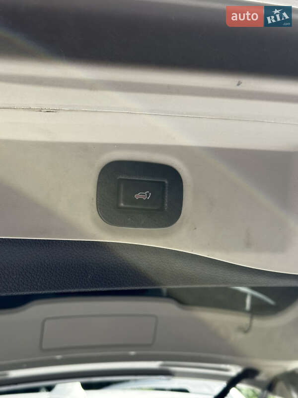 Внедорожник / Кроссовер Nissan X-Trail 2017 в Киеве