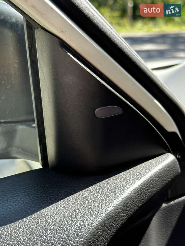 Внедорожник / Кроссовер Nissan X-Trail 2017 в Киеве