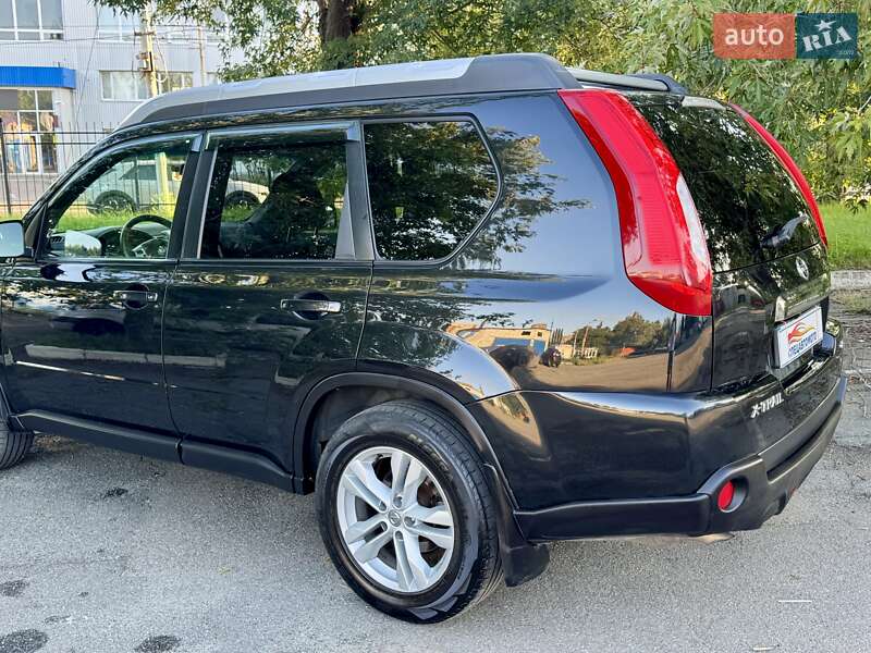 Внедорожник / Кроссовер Nissan X-Trail 2013 в Киеве