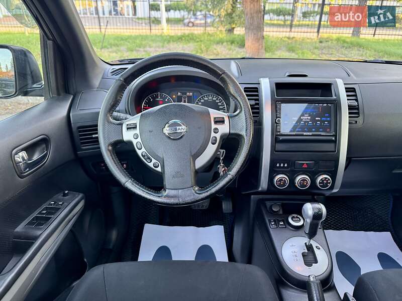 Внедорожник / Кроссовер Nissan X-Trail 2013 в Киеве