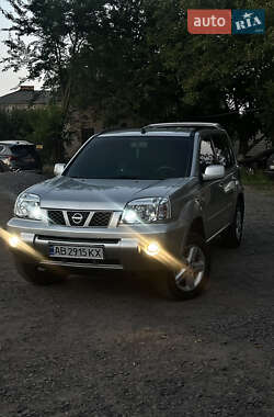 Внедорожник / Кроссовер Nissan X-Trail 2004 в Бершади
