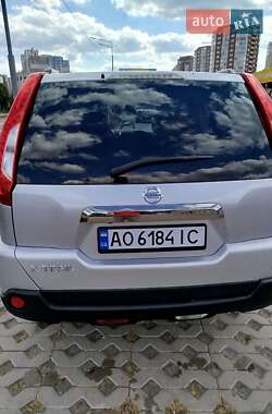 Внедорожник / Кроссовер Nissan X-Trail 2012 в 