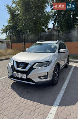 Позашляховик / Кросовер Nissan X-Trail 2020 в Хмельницькому