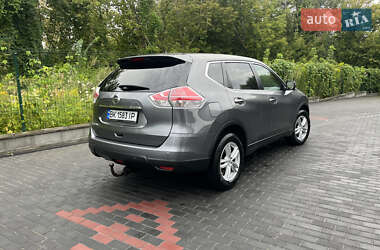 Внедорожник / Кроссовер Nissan X-Trail 2015 в 