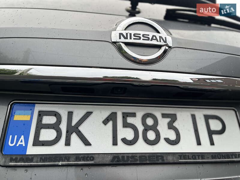 Позашляховик / Кросовер Nissan X-Trail 2015 в Рівному