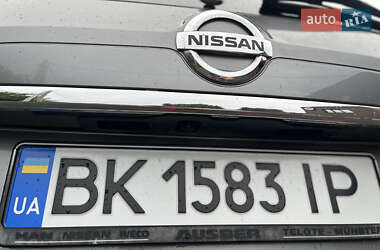 Внедорожник / Кроссовер Nissan X-Trail 2015 в 