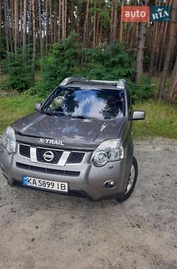 Внедорожник / Кроссовер Nissan X-Trail 2013 в Киеве