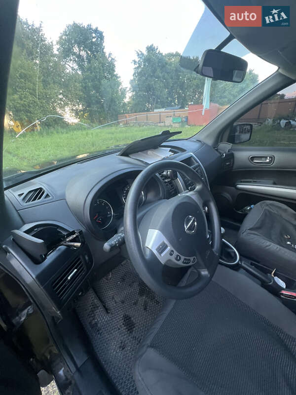 Позашляховик / Кросовер Nissan X-Trail 2012 в Черкасах