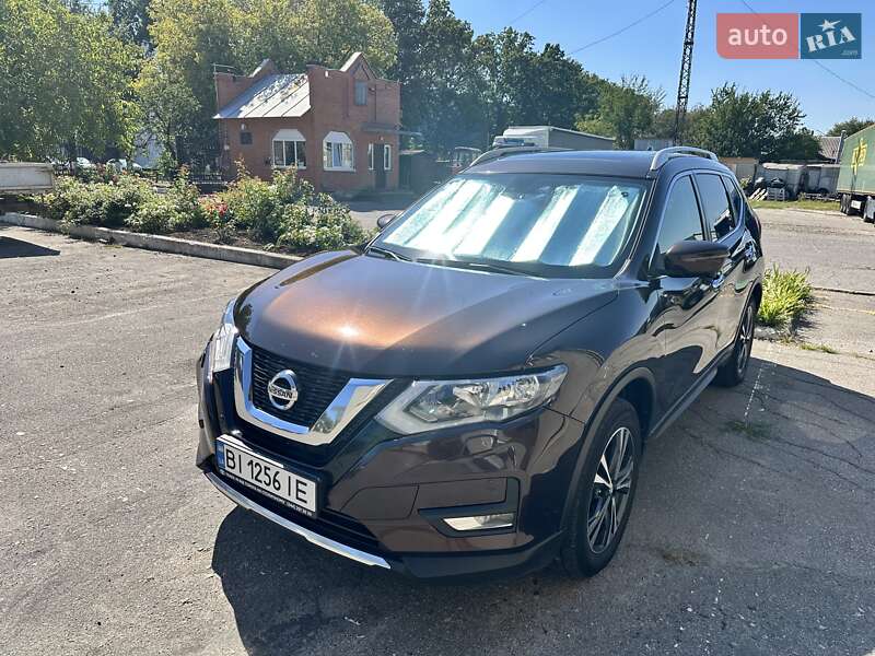 Позашляховик / Кросовер Nissan X-Trail 2020 в Полтаві
