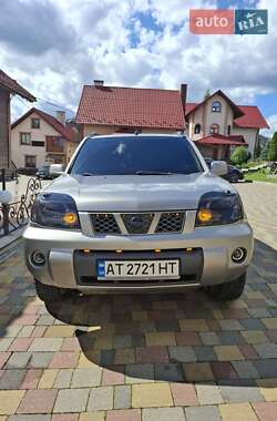 Внедорожник / Кроссовер Nissan X-Trail 2004 в Яремче