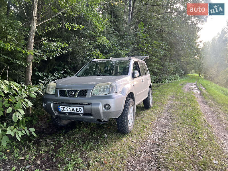Позашляховик / Кросовер Nissan X-Trail 2004 в Вижниці фото Позашляховик / Кросовер Nissan X-Trail 2004 в Вижниці