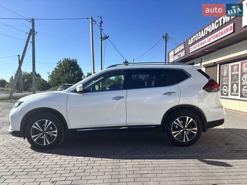 Внедорожник / Кроссовер Nissan X-Trail 2017 в Жашкове фото 5 Внедорожник / Кроссовер Nissan X-Trail 2017 в Жашкове