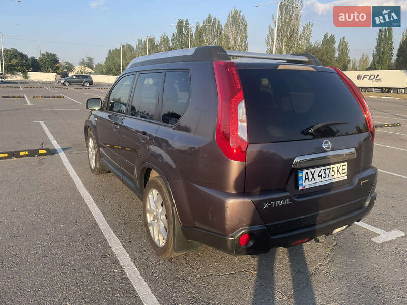 Позашляховик / Кросовер Nissan X-Trail 2011 в Дніпрі