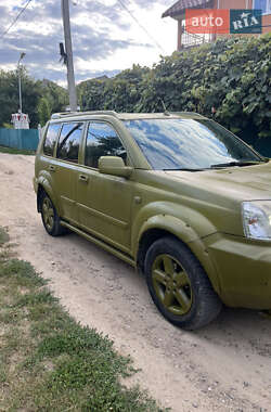 Внедорожник / Кроссовер Nissan X-Trail 2003 в 