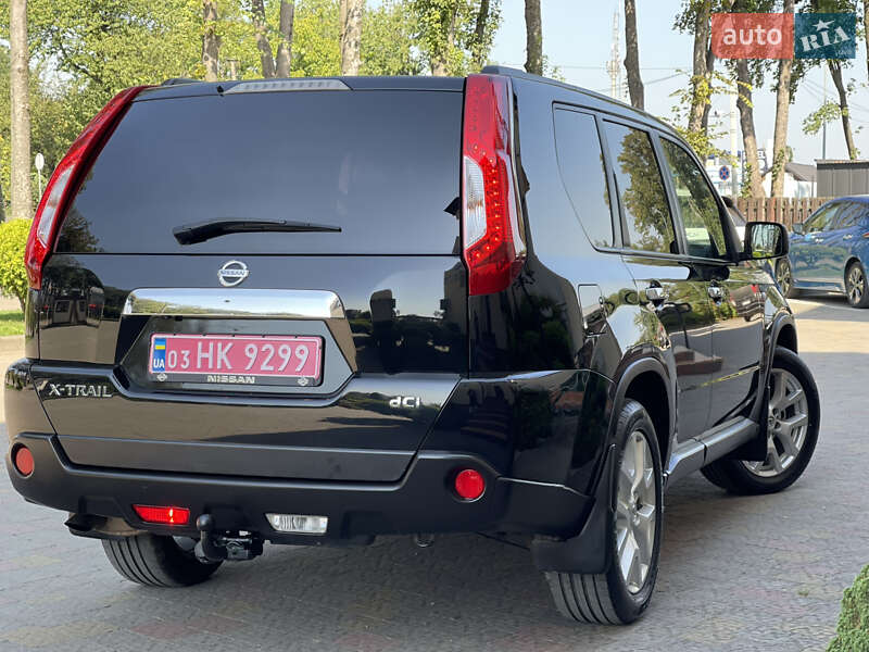 Внедорожник / Кроссовер Nissan X-Trail 2012 в Стрые
