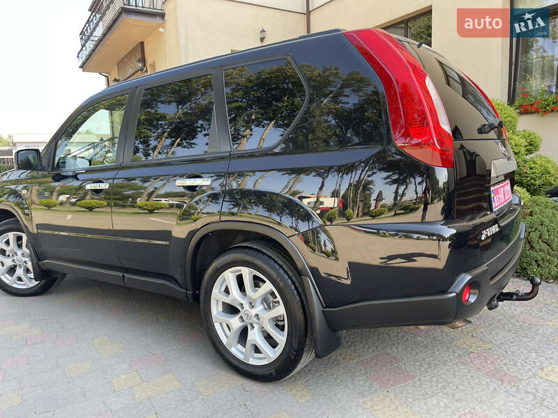 Внедорожник / Кроссовер Nissan X-Trail 2012 в Стрые