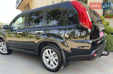 Позашляховик / Кросовер Nissan X-Trail 2012 в 