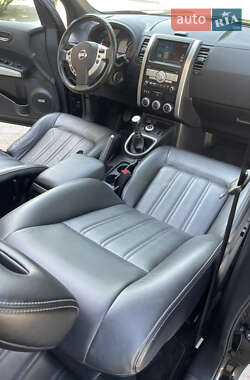 Позашляховик / Кросовер Nissan X-Trail 2012 в 