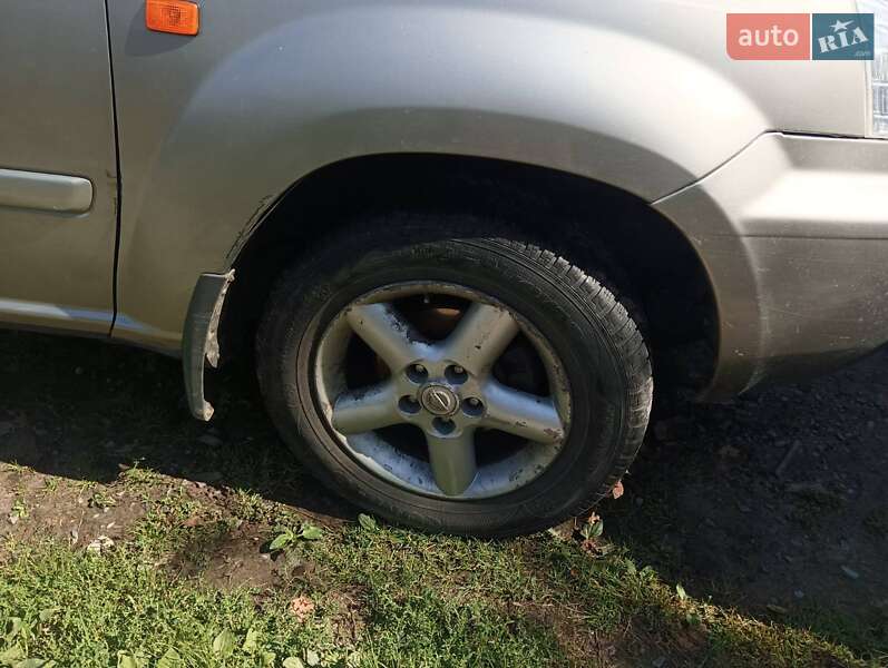 Внедорожник / Кроссовер Nissan X-Trail 2002 в Звягеле
