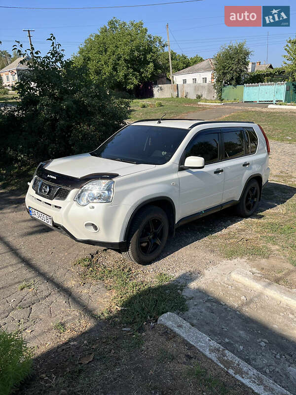 Nissan X-Trail 2012