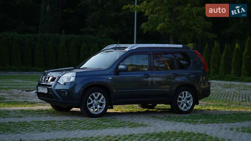 Nissan X-Trail 2012