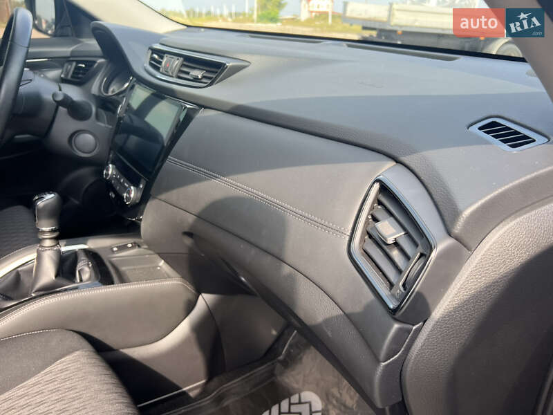 Внедорожник / Кроссовер Nissan X-Trail 2021 в Киеве
