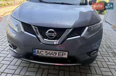 Внедорожник / Кроссовер Nissan X-Trail 2016 в 