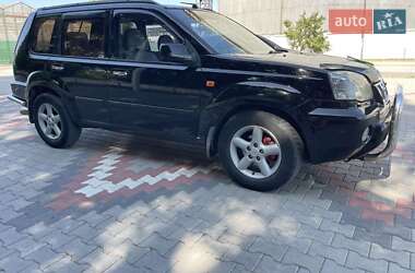 Внедорожник / Кроссовер Nissan X-Trail 2003 в Теофиполе