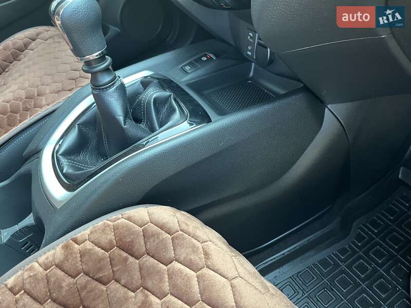 Внедорожник / Кроссовер Nissan X-Trail 2019 в Павлограде фото 15 Внедорожник / Кроссовер Nissan X-Trail 2019 в Павлограде