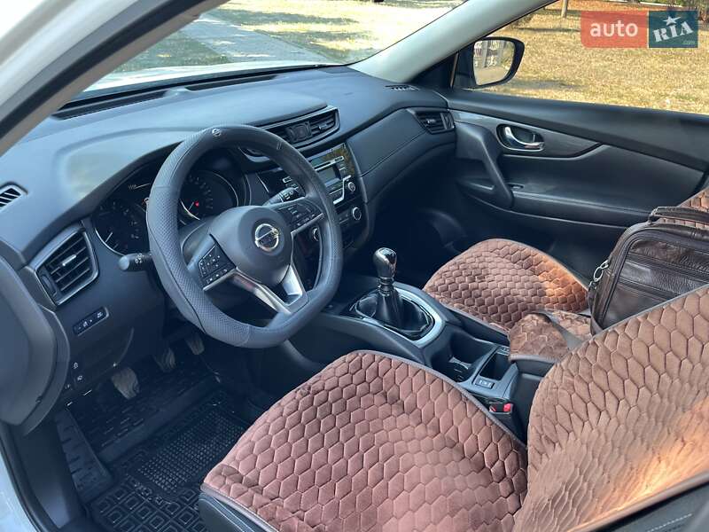 Внедорожник / Кроссовер Nissan X-Trail 2019 в Павлограде фото 29 Внедорожник / Кроссовер Nissan X-Trail 2019 в Павлограде