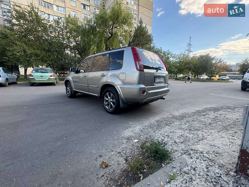 Внедорожник / Кроссовер Nissan X-Trail 2006 в Харькове