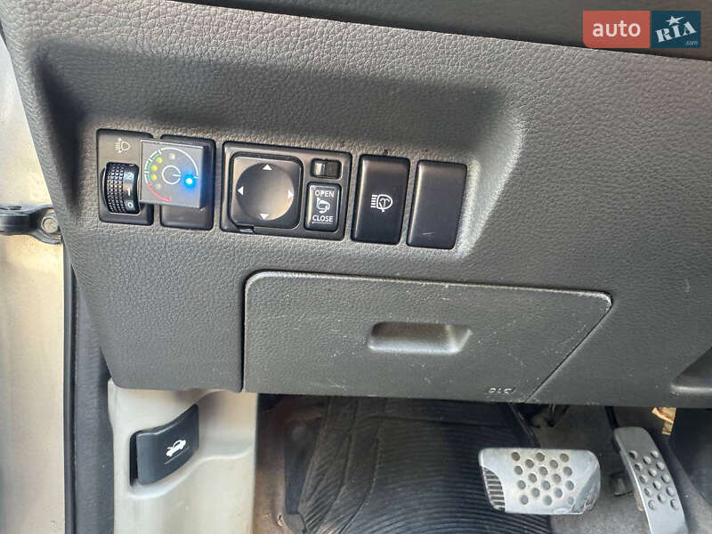 Внедорожник / Кроссовер Nissan X-Trail 2006 в Харькове
