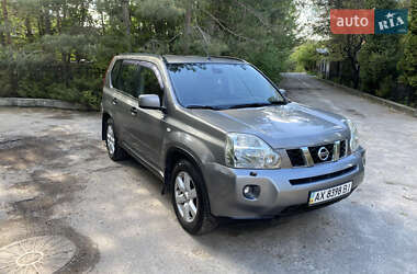 Внедорожник / Кроссовер Nissan X-Trail 2008 в 
