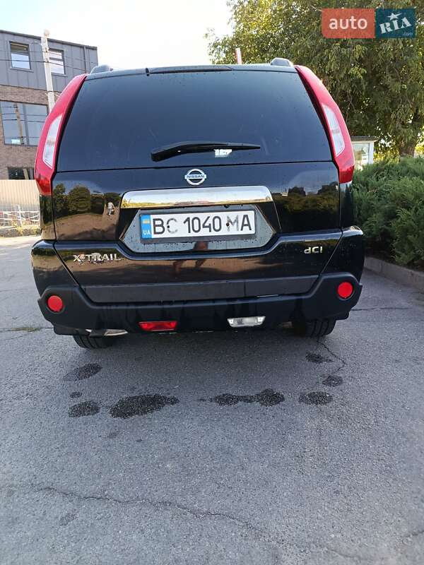 Внедорожник / Кроссовер Nissan X-Trail 2013 в Умани